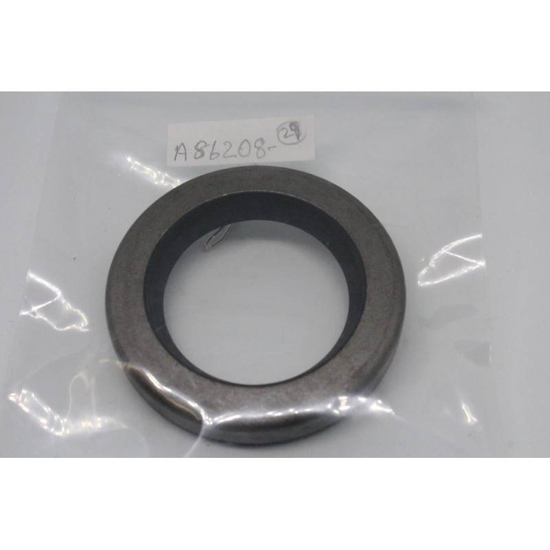 ซีลกันน้ำมัน TROSTEL-1.500X2.26X0.375-M/R_NBR