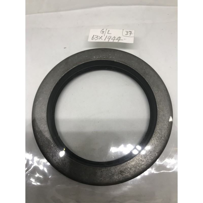 ซีลกันน้ำมัน GARLOCK-2.625X3.548X0.500-MODEL63_NBR ซีลกันน้ำมัน GARLOCK-2.625X3.548X0.500-MODEL63_NBR