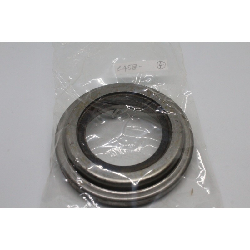 OIL SEAL AEROQUIP-1(11/16)X2.879X5/8-TCN_NBR