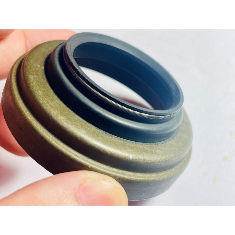 OIL SEAL TROSTEL-1.406X2.575X0.719-M/R_NBR