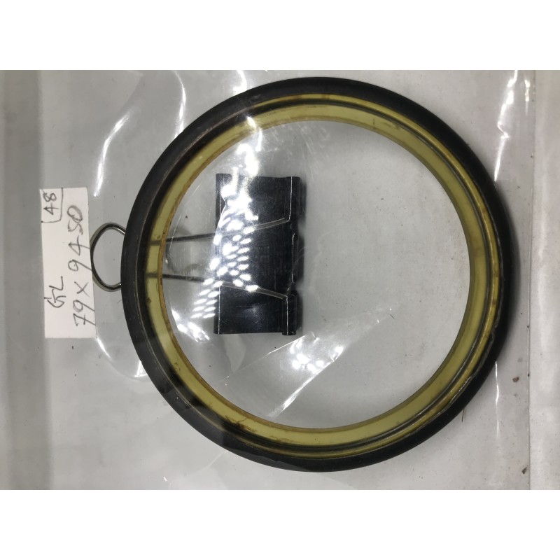 ซีลกันน้ำมัน GARLOCK-2.750X3.250X0.3125-WIPER_PU ซีลกันน้ำมัน GARLOCK-2.750X3.250X0.3125-WIPER_PU