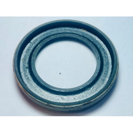OIL SEAL-UNIVERSAL-1(13/16)X2.875X(3/8)-M/R_NBR