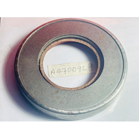OIL SEAL TROSTEL-1.344X2.501X0.375-M/L_LEATHER