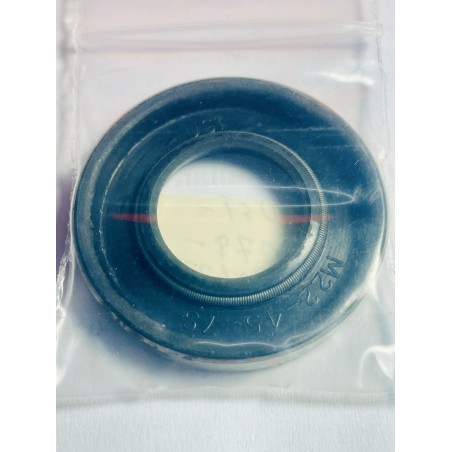 ซีลกันน้ำมัน ยูนิเวอร์ซัล-0.875X1.772X0.281-ขอบเหล็กปากซีลยาเอ็นบีอาร์