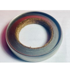 OIL SEAL AEROQUIP-1.688X2.692X0.531-M/F-HUB_FABRIC