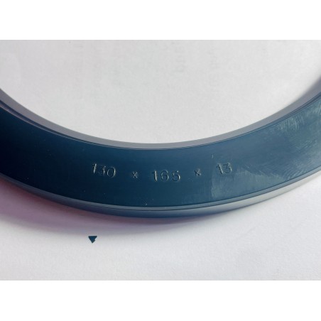 OIL SEAL ATS-130X165X13-G_NBR