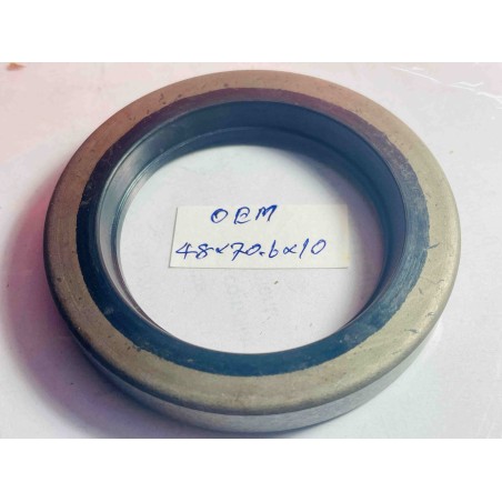 ซีลกันน้ำมัน OEM 48x70.6x10 SB NBR