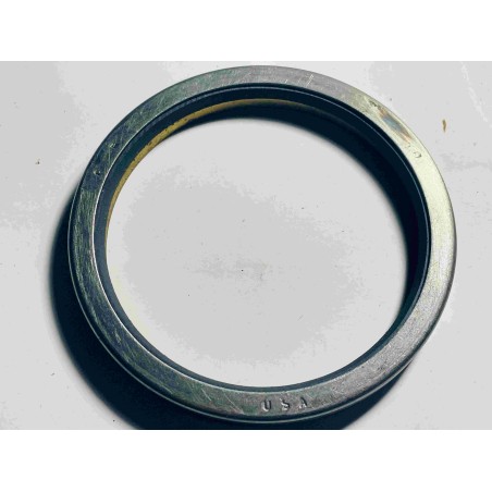 OIL SEAL CR 2.750X3.254X0.281 WIPER NBR Price | Wiper Seal for Hydraulic Cylinders & Industrial Equipment