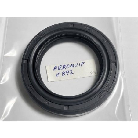ซีลกันน้ำมัน แอโร่ควิบ AEROQUIP 1.5625x2.326x0.375 TC NBR ราคา | ซีล 2 ลิปสำหรับปั๊ม เกียร์ และเครื่องจักรอุตสาหกรรม
