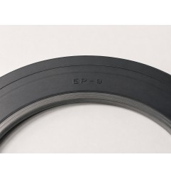CR Industrial Grease Seal