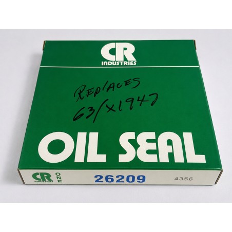 CR Oil Seal 2.625x3.623x0.438 CRWH1 NBR