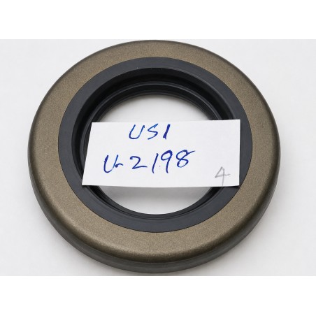 USI Oil Seal 1.219x2.187x0.438 LGS NBR